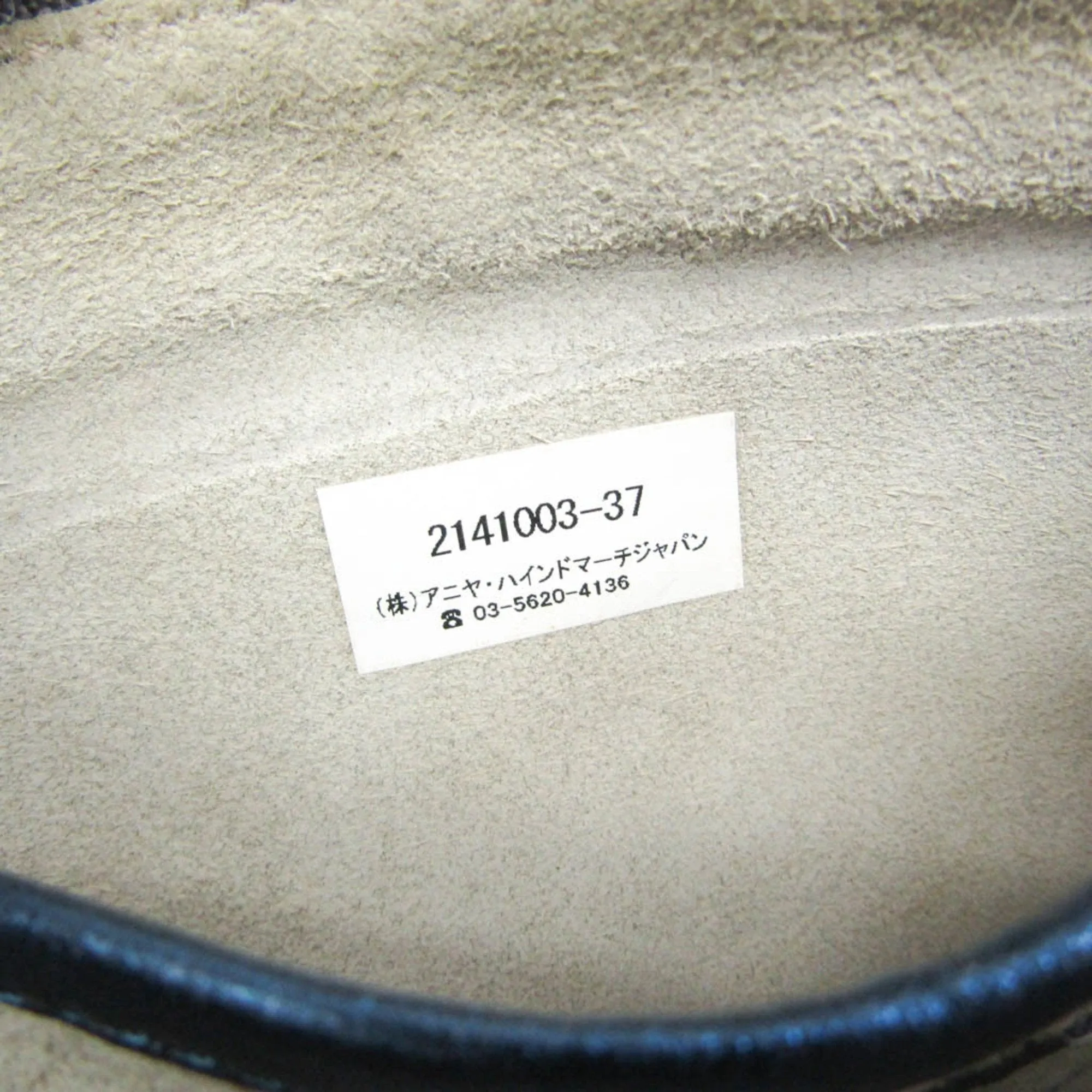 Anya Hindmarch Leather Clutch Bag (Pre-Owned)