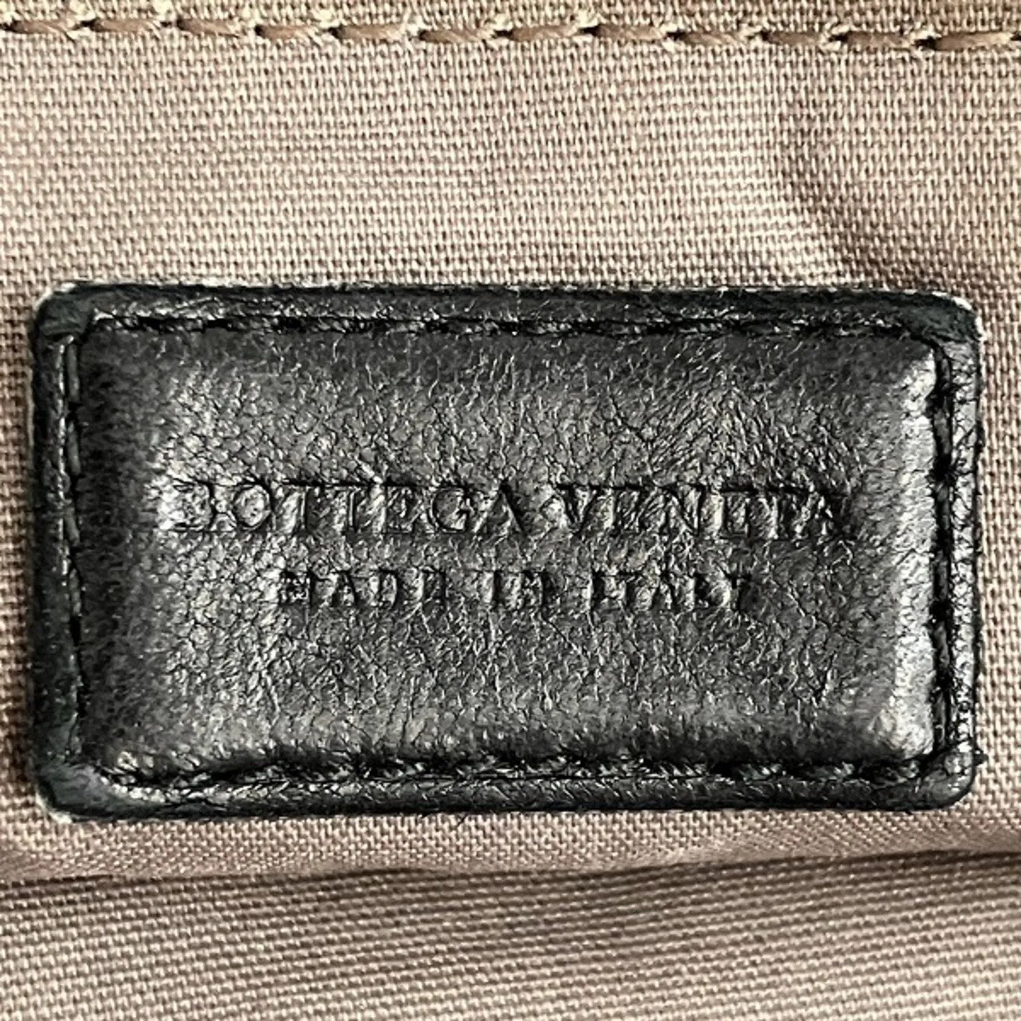 Bottega Veneta Intrecciato Leather Clutch Bag (Pre-Owned)