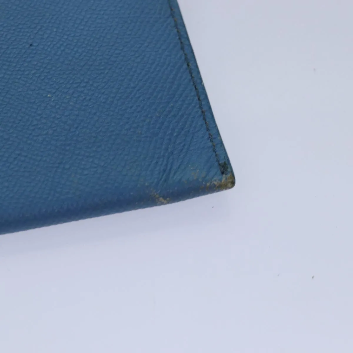 Burberry  Leather Clutch Bag (Pre-Owned)