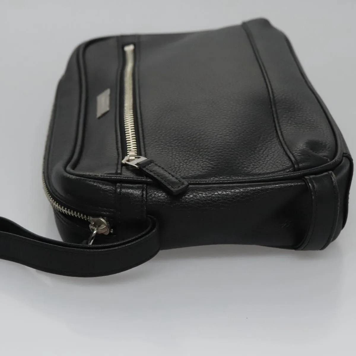 Burberry Leather Clutch Bag (Pre-Owned)