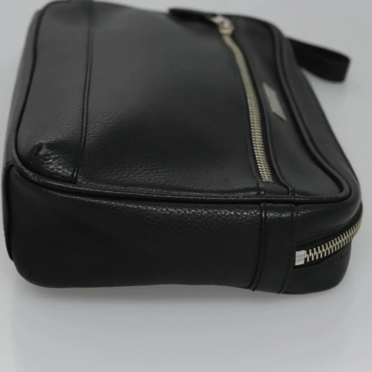 Burberry Leather Clutch Bag (Pre-Owned)