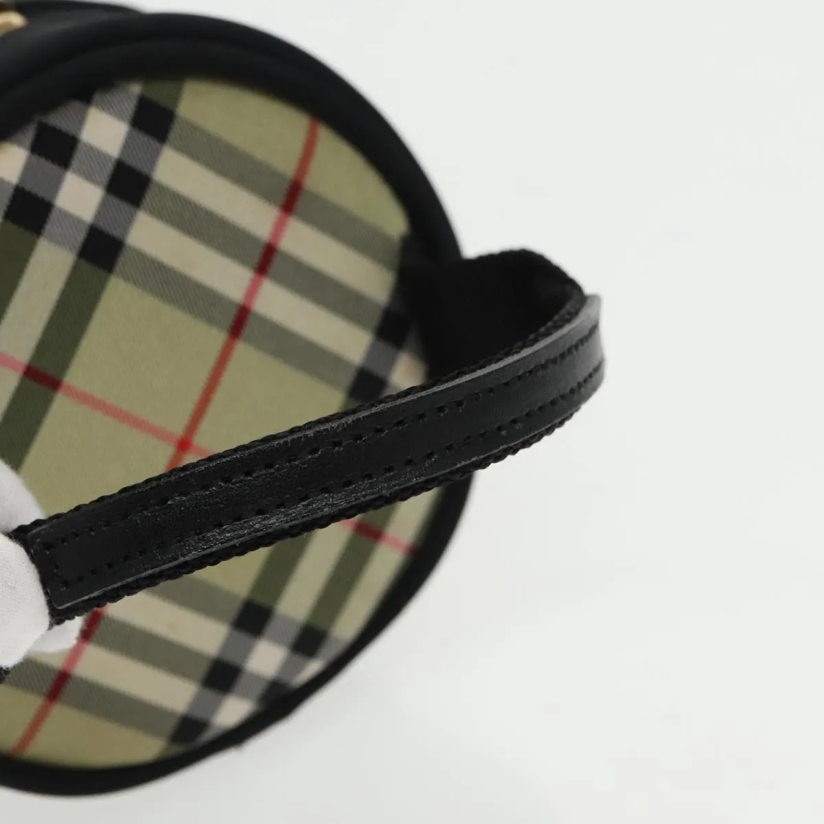 Burberry  Synthetic Clutch Bag (Pre-Owned)