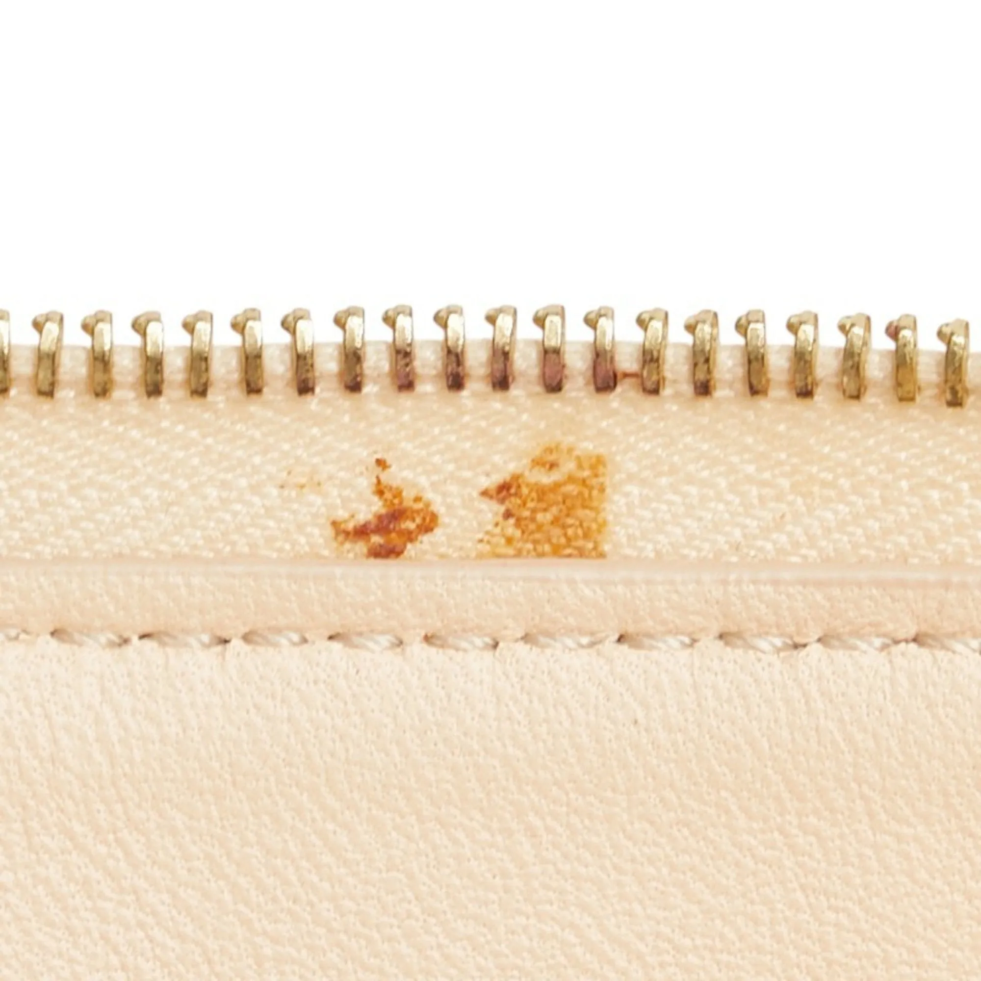 Celine  Leather Clutch Bag (Pre-Owned)