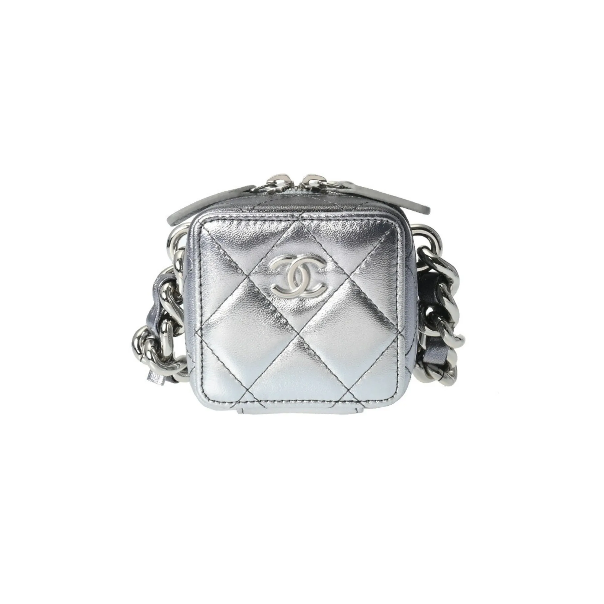 Chanel Matelass Leather Clutch Bag (Pre-Owned)