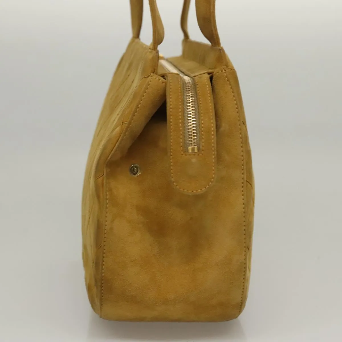 Chanel Suede Handbag (Pre-Owned)