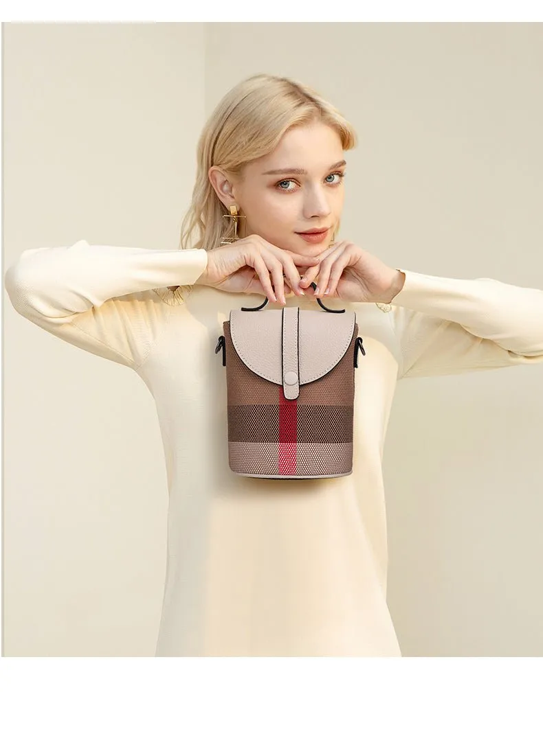 Chic Mini Lattice Canvas Crossbody: Fashionable and Functional