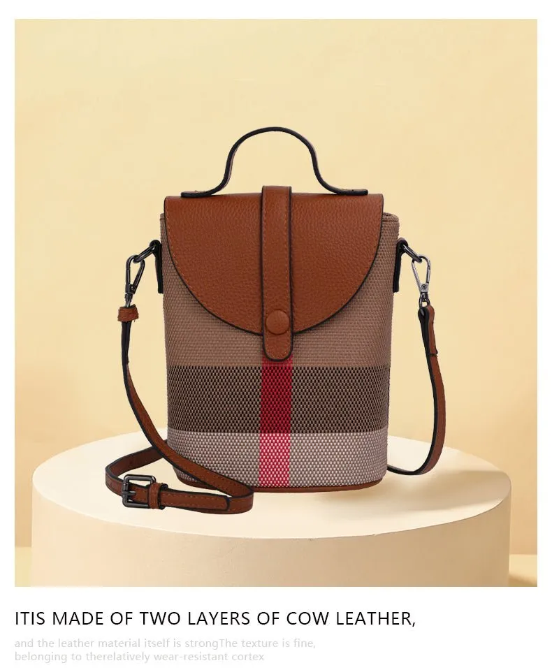 Chic Mini Lattice Canvas Crossbody: Fashionable and Functional