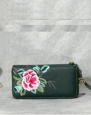 Handmade Embroidery Green Leather Peony Wristlet Wallet Womens Zip Around Wallets Flowers Peony Ladies Zipper Clutch Wallet for Women