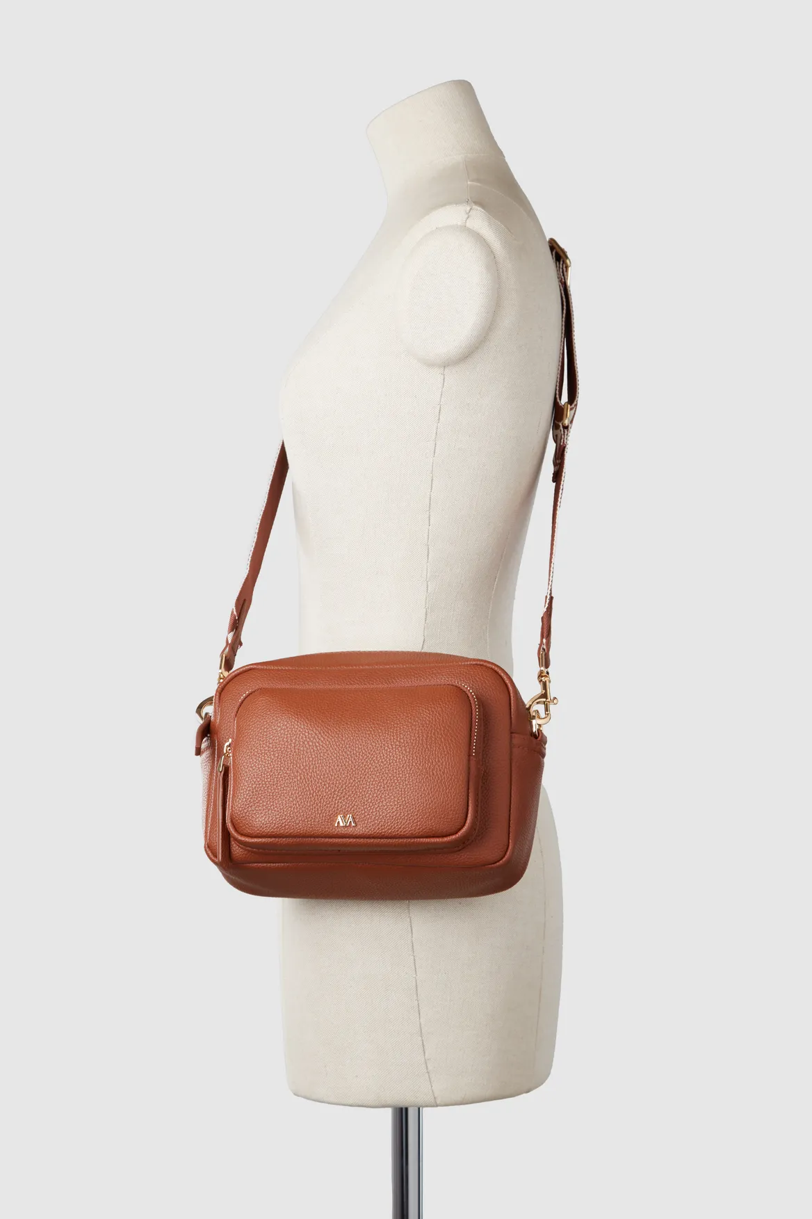 Juni Crossbody Bag