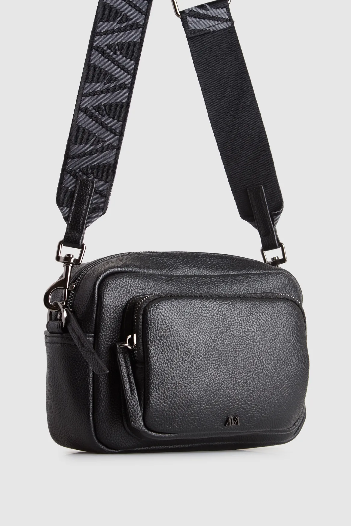 Juni Crossbody Bag
