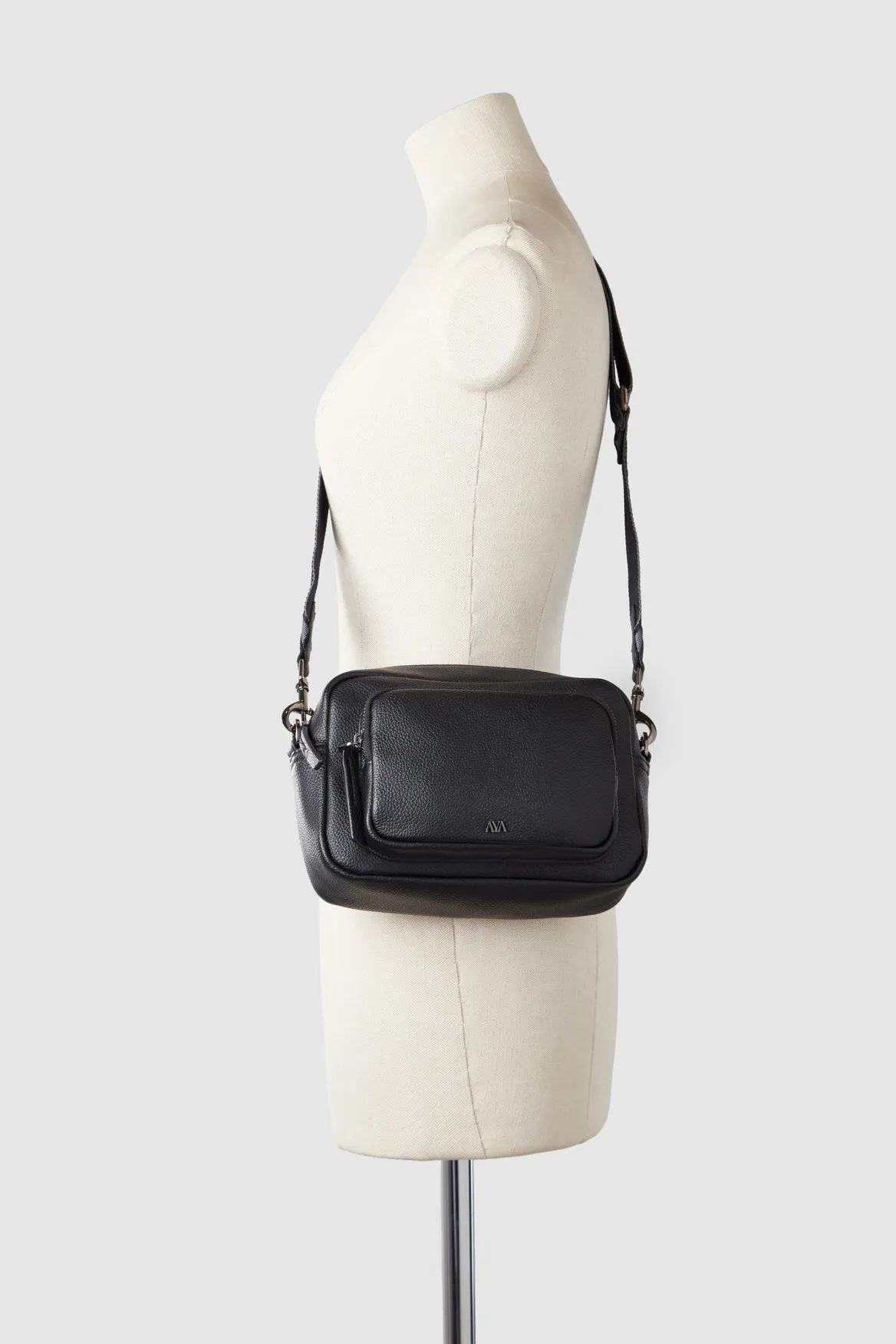 Juni Crossbody Bag