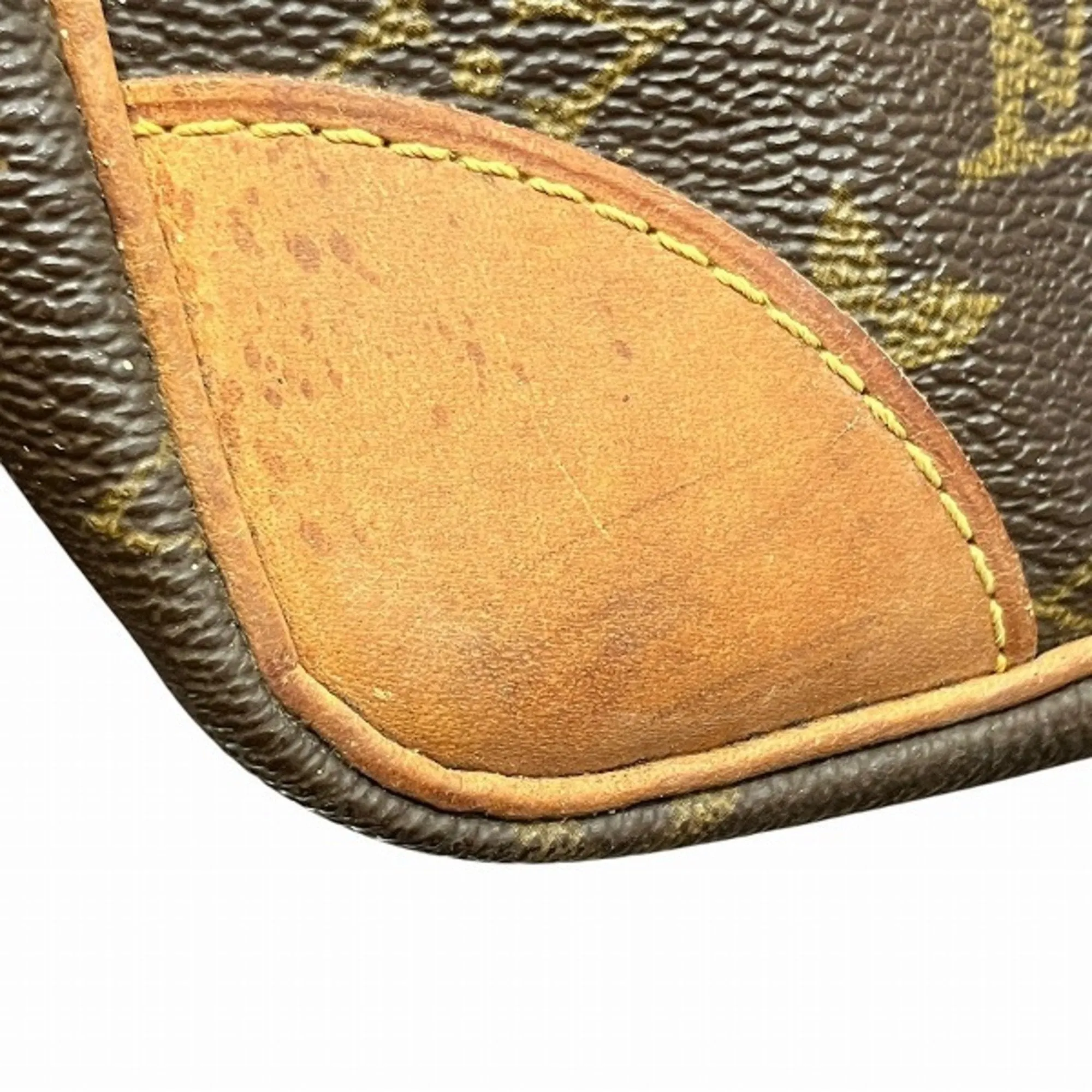 Louis Vuitton Clutch Bag (Pre-Owned)