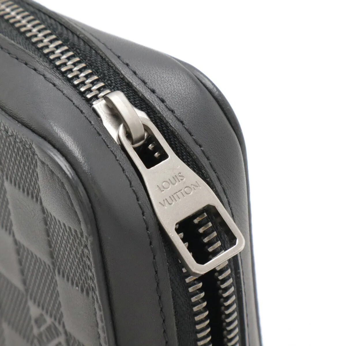 Louis Vuitton Damier Infini Zippy XL Clutch