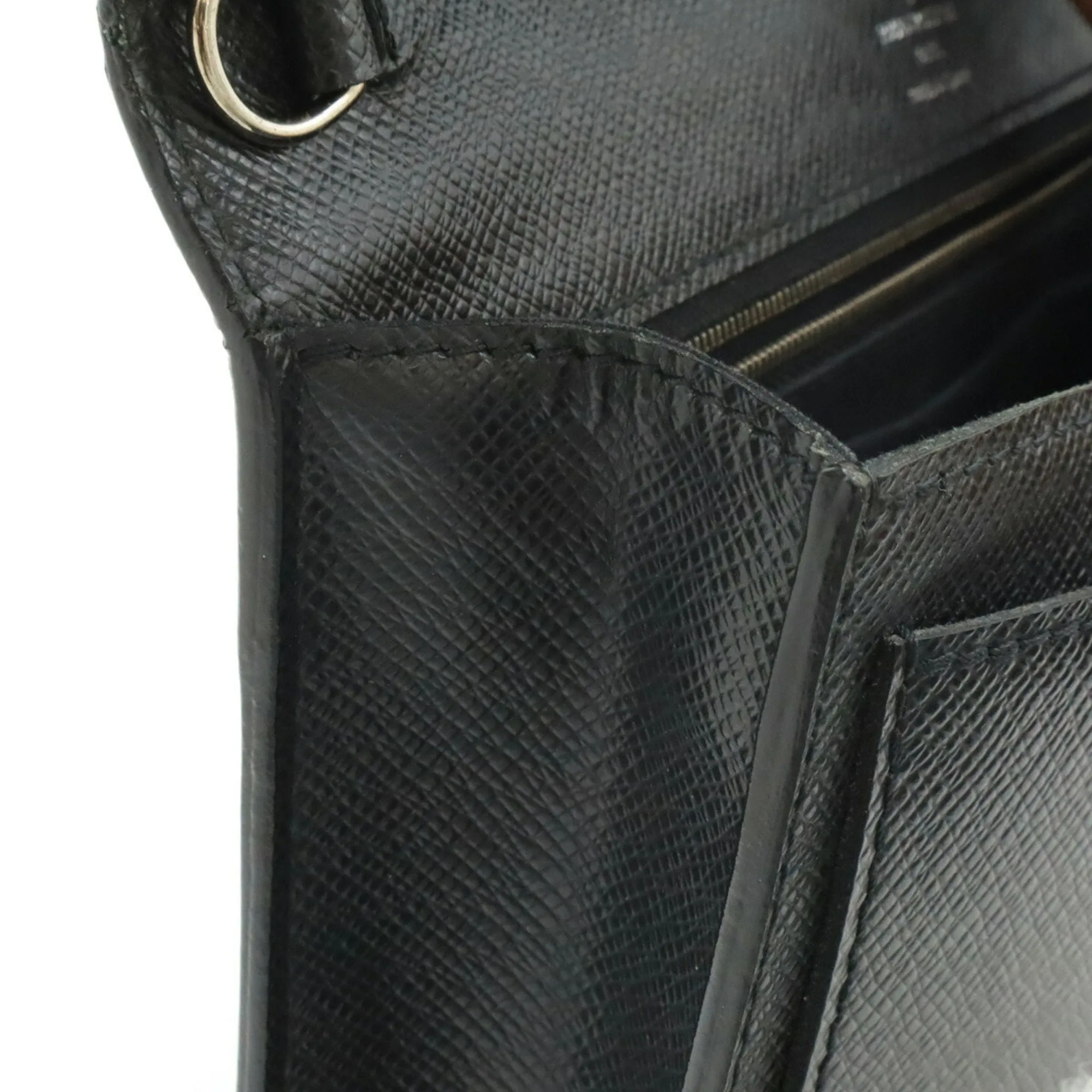 Louis Vuitton Leather Clutch Bag (Pre-Owned)