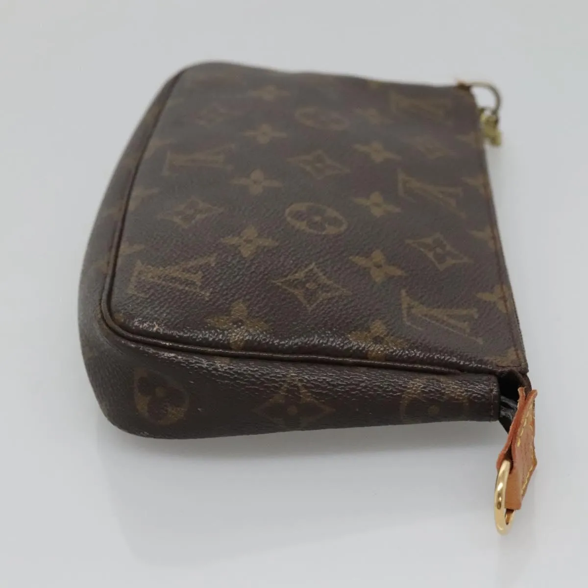 Louis Vuitton Pochette Accessoire Canvas Clutch Bag (Pre-Owned)