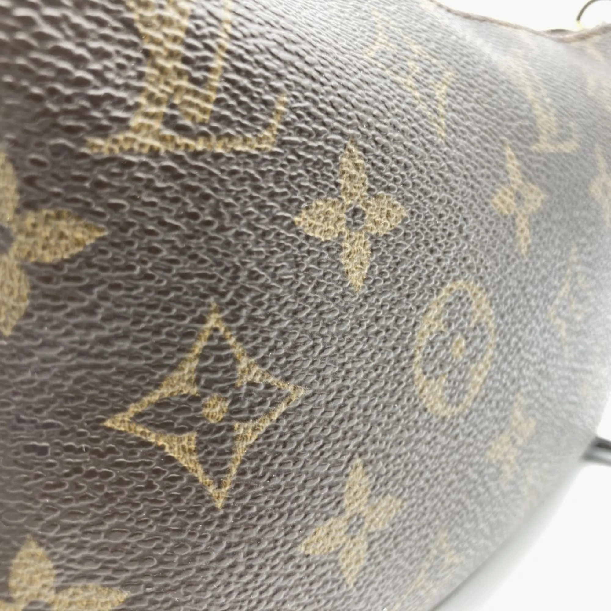 Louis Vuitton Pochette Accessoire Canvas Clutch Bag (Pre-Owned)