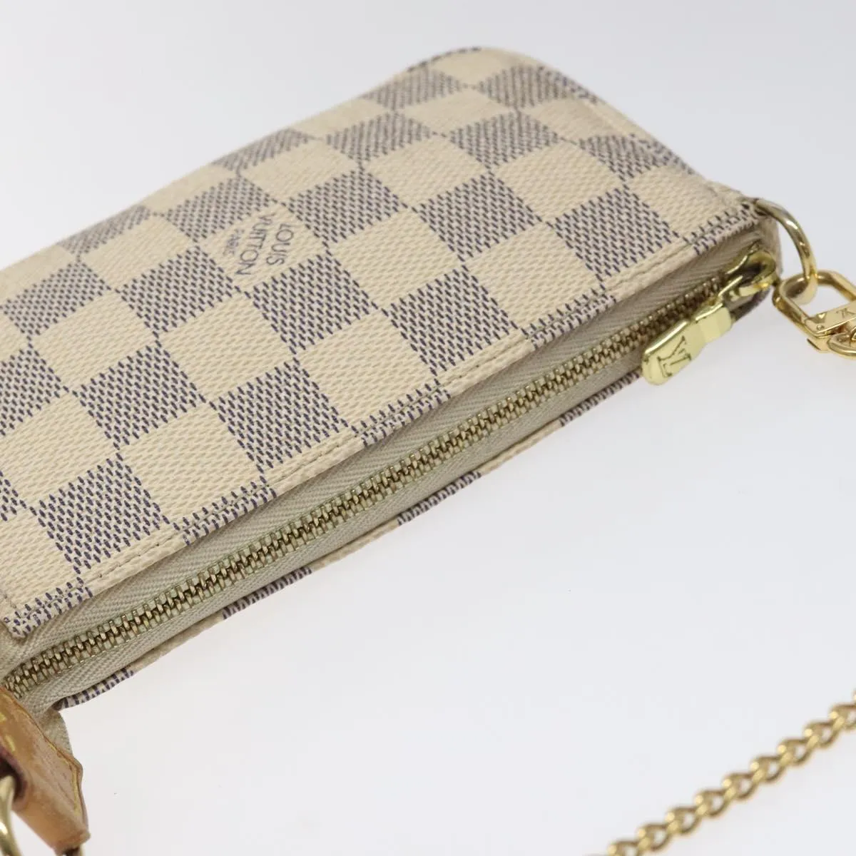 Louis Vuitton Pochette Accessoire Canvas Clutch Bag (Pre-Owned)