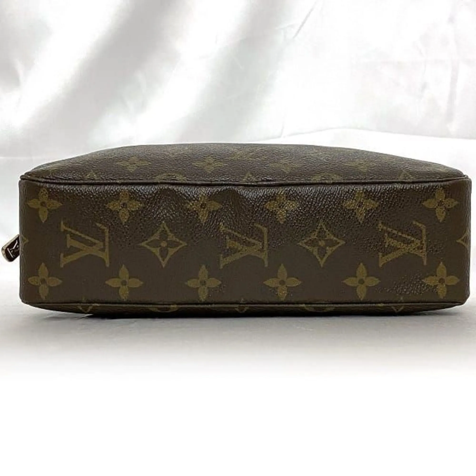 Louis Vuitton Trousse De Toilette Canvas Clutch Bag (Pre-Owned)