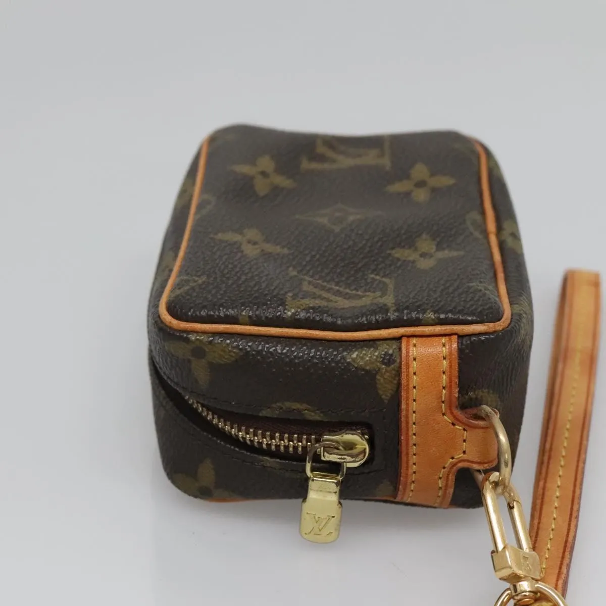Louis Vuitton Wapiti Canvas Clutch Bag (Pre-Owned)