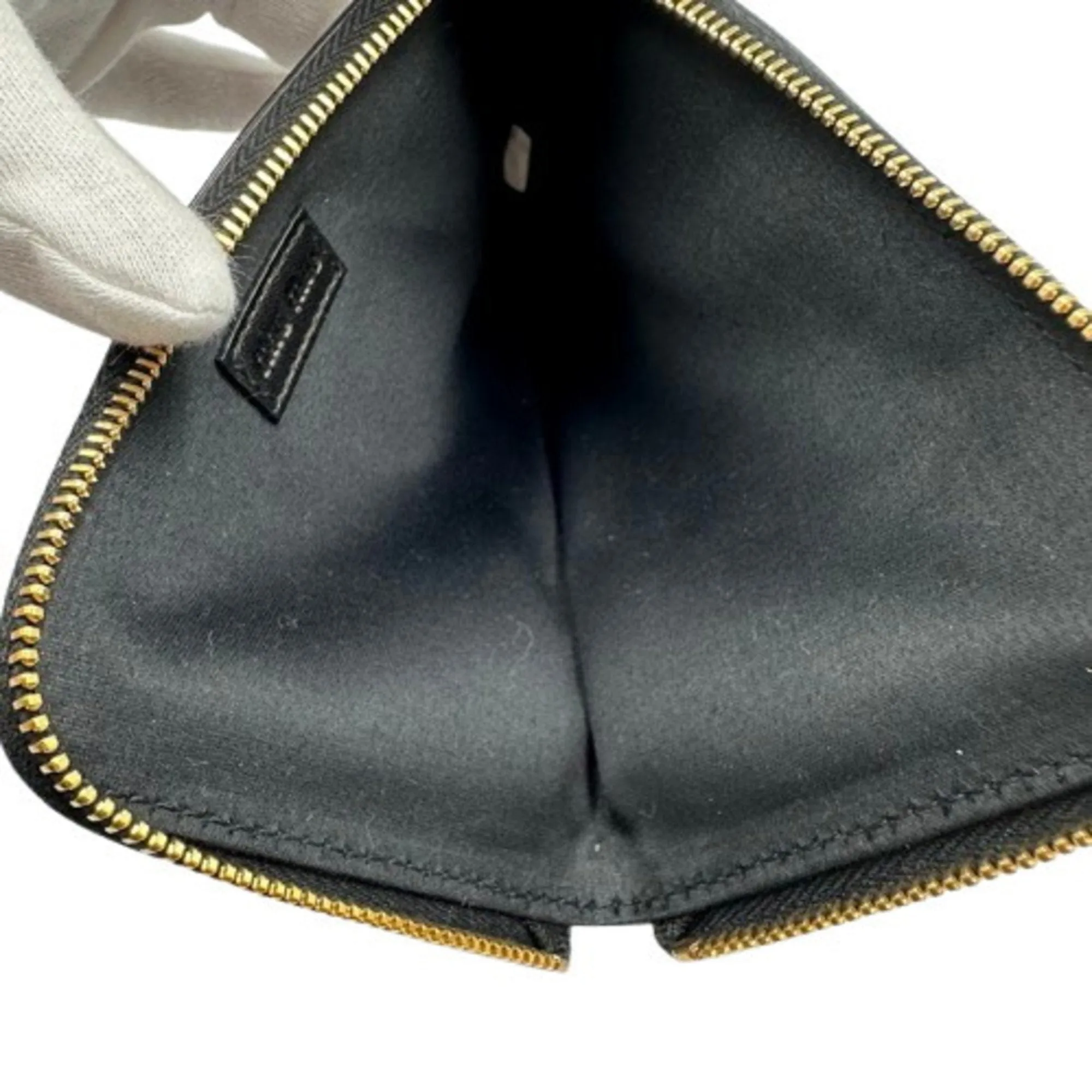 Miu Miu  Leather Clutch Bag Pouch (Pre-Owned)