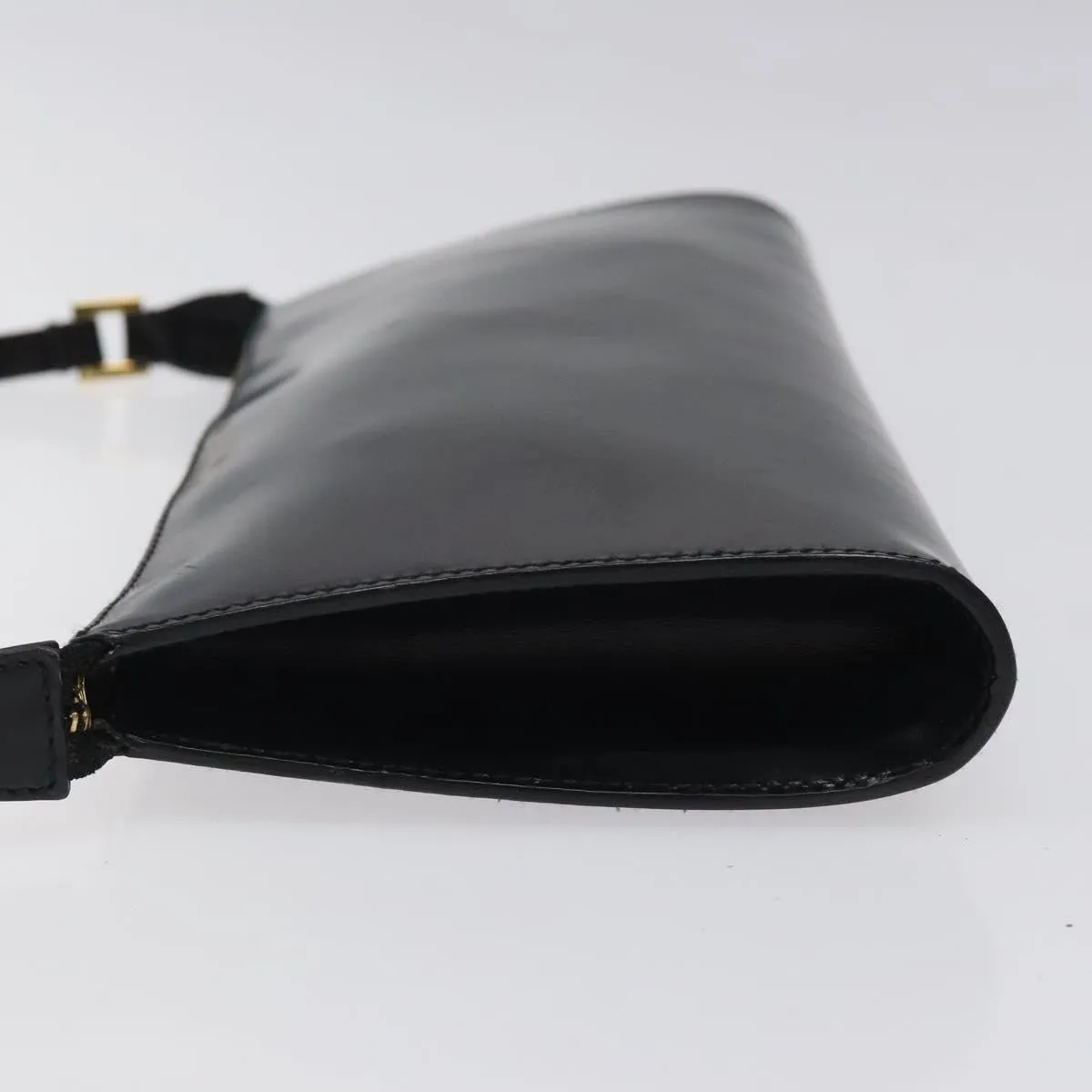 Salvatore Ferragamo Gancini Leather Clutch Bag (Pre-Owned)