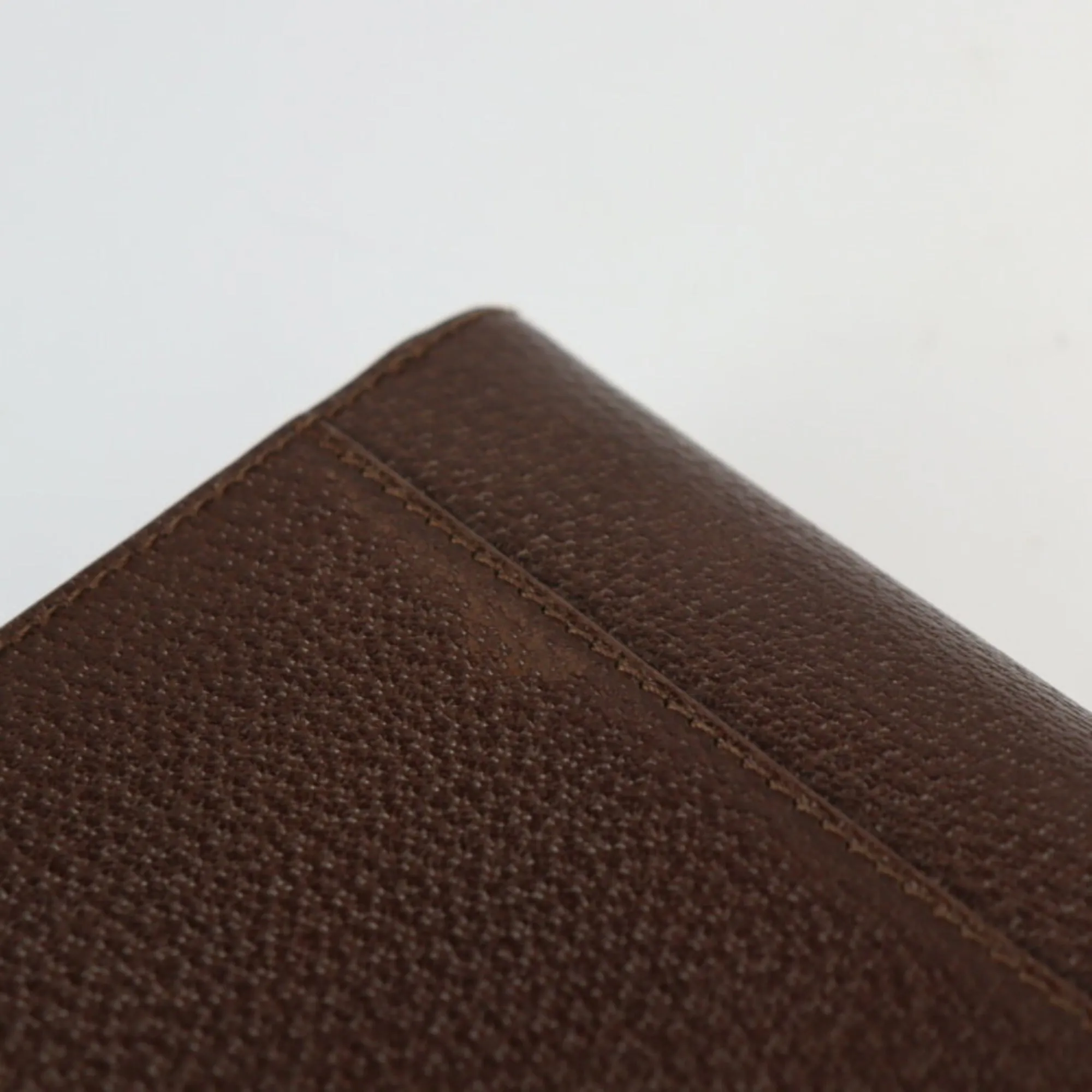 Salvatore Ferragamo  Leather Clutch Bag (Pre-Owned)