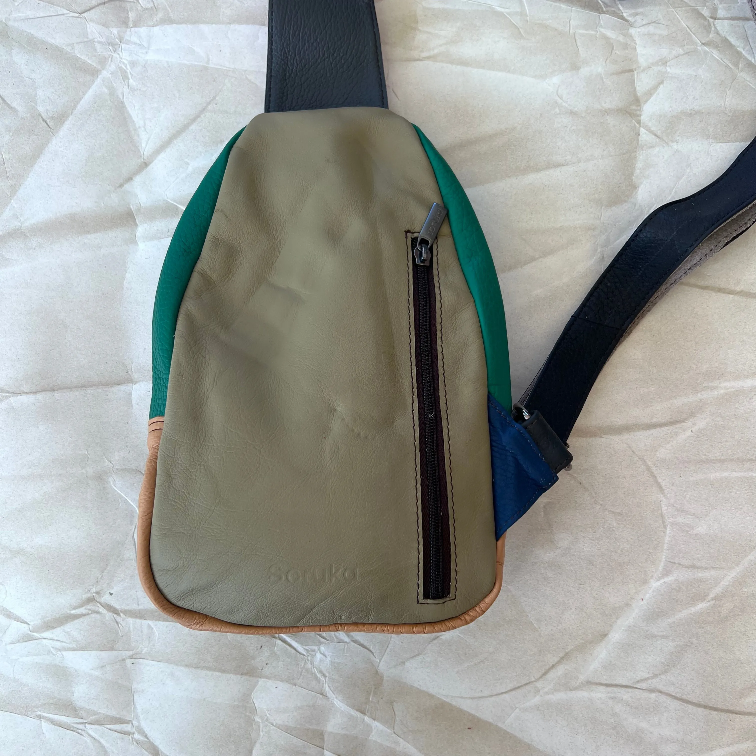 Soruka - Chloe Sling Bag, Emerald