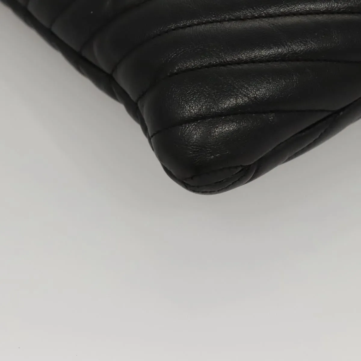 Yves Saint Laurent Leather Clutch Bag (Pre-Owned)